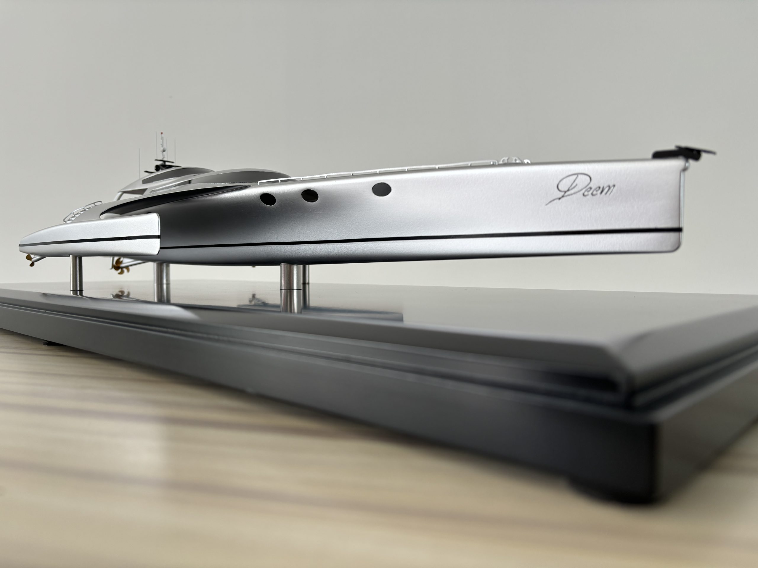 Adastra Yacht - Premier Ship Models